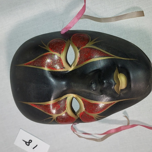 Vintage Black Ceramic Hand Painted Face Masks Set of 3 - Picture 6 of 8